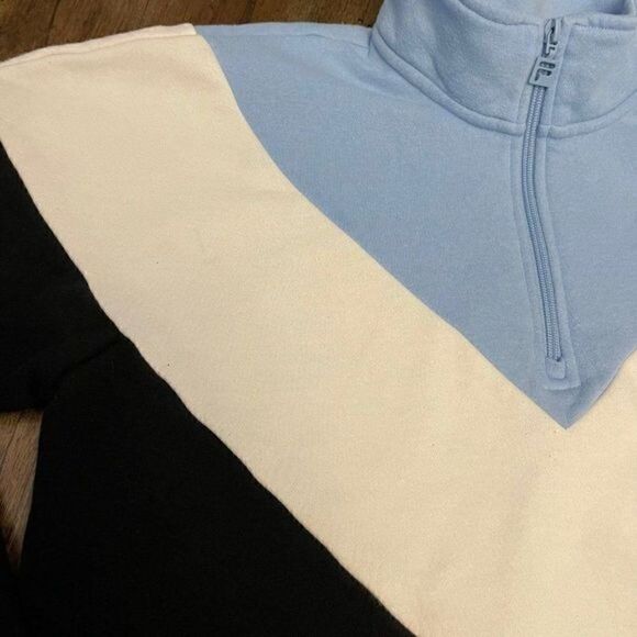 Fila Retro Y2K 1/4 Zip Pullover - Picture 10 of 11